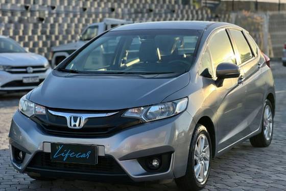 HONDA FIT 1.5 LX 16V FLEX 4P AUTOMÁTICO HONDA FIT 1.5 LX 16V FLEX 4P AUTOMÁTICO